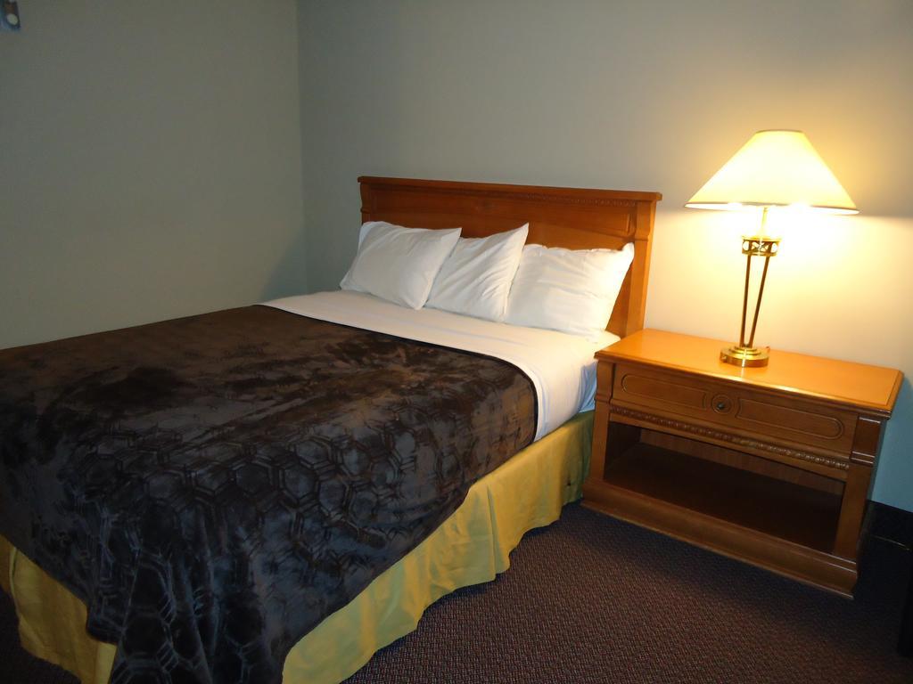 וודסטוק Westmount Motel חדר תמונה